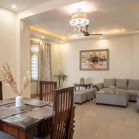 The Urban Grandeur 1 Guwahati Exterior foto