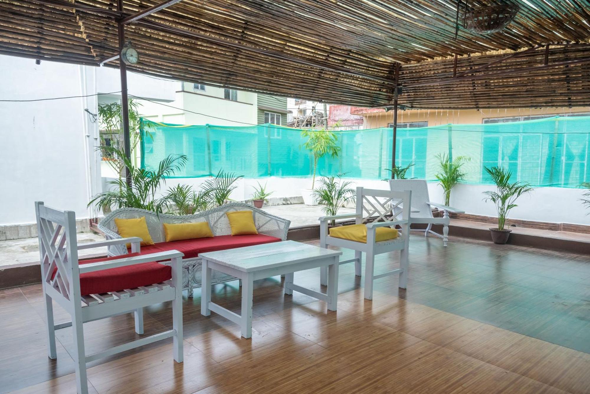 The Urban Grandeur 1 Guwahati Exterior foto
