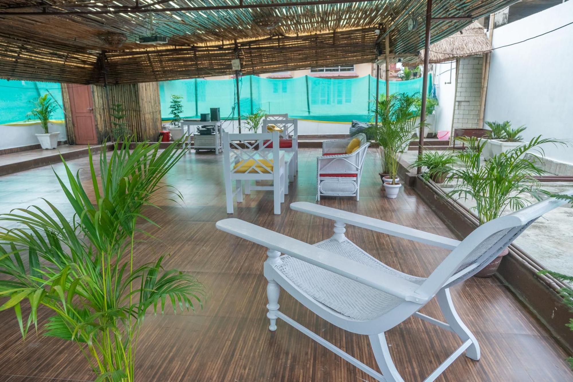 The Urban Grandeur 1 Guwahati Exterior foto